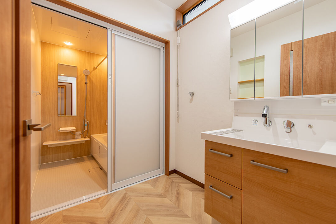 モックの家／草処建設(くさどころけんせつ) 【伊勢崎市｜平屋│25坪】愛犬と暮らす自然素材の平屋 ～造作多数・シンプルデザインの高性能住宅～の建築実例画像10