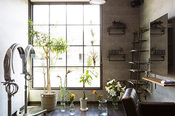 クラシスホーム 【62.2坪/店舗併用/ヴィンテージ】レンガなど素材を活かした、ブルックリンスタイルの店舗と住空間を形にの建築実例画像4