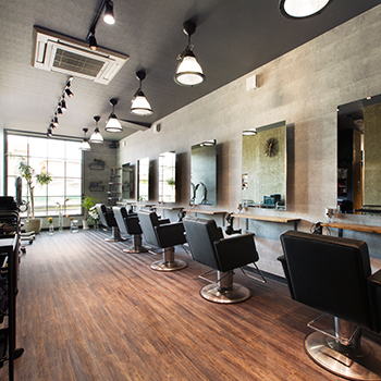 クラシスホーム 【62.2坪/店舗併用/ヴィンテージ】レンガなど素材を活かした、ブルックリンスタイルの店舗と住空間を形にの建築実例画像5