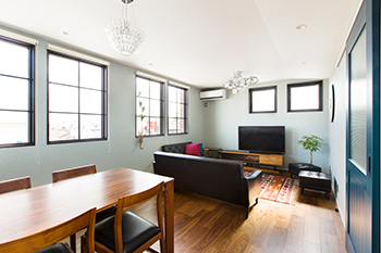 クラシスホーム 【62.2坪/店舗併用/ヴィンテージ】レンガなど素材を活かした、ブルックリンスタイルの店舗と住空間を形にの建築実例画像8