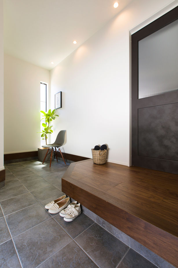 クラシスホーム 【1000万円台/36.9坪/平屋/スキップフロア/間取り図】重厚感のある外観と天井の高い開放的なリビングを実現の建築実例画像9