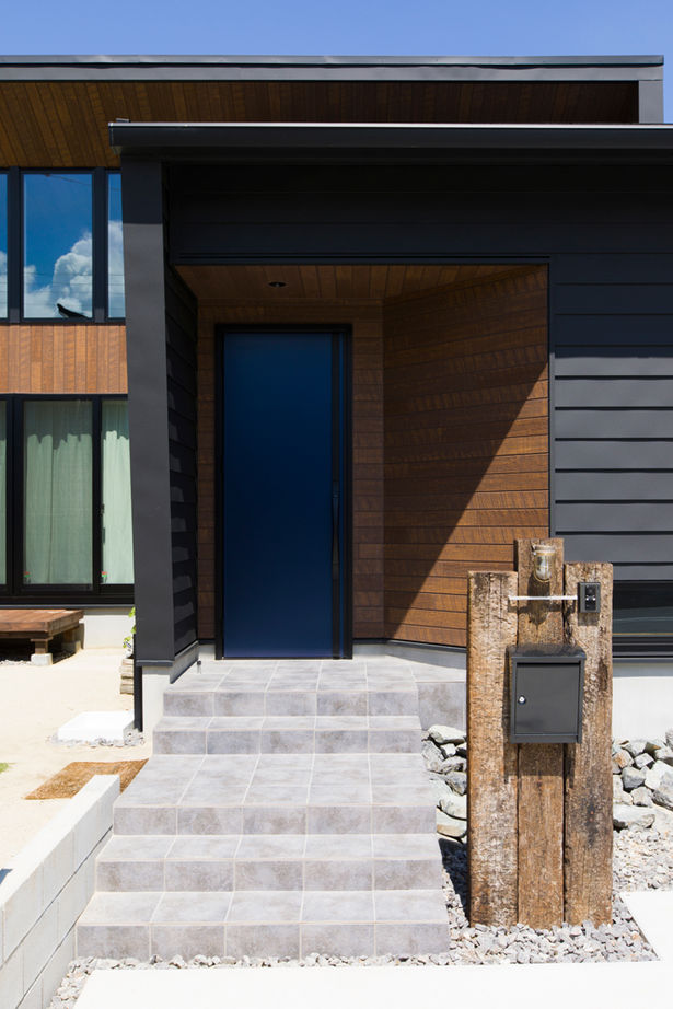 クラシスホーム 【1000万円台/36.9坪/平屋/スキップフロア/間取り図】重厚感のある外観と天井の高い開放的なリビングを実現の建築実例画像13