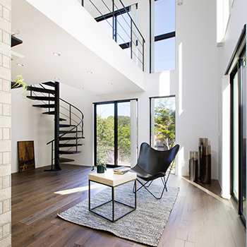 クラシスホーム 【3LDK/ホテルライク/クラシカル/間取り図】猫足の浴槽にらせん階段…海外のホテルを思わせる美しい住空間の建築実例画像3