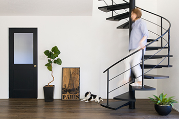 クラシスホーム 【3LDK/ホテルライク/クラシカル/間取り図】猫足の浴槽にらせん階段…海外のホテルを思わせる美しい住空間の建築実例画像7