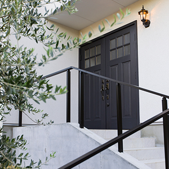 クラシスホーム 【3LDK/ホテルライク/クラシカル/間取り図】猫足の浴槽にらせん階段…海外のホテルを思わせる美しい住空間の建築実例画像9