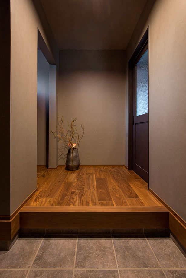 クラシスホーム 【1000万円台/2LDK/中庭/インダストリアル/間取図】ダークトーンで統一した、造作家具が映えるコの字型の家の建築実例画像10