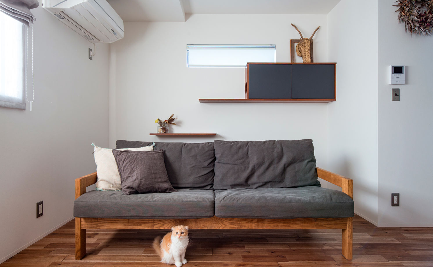 クラシスホーム 【2000万円台/31.9坪/アンティーク/3階建/間取り図】こだわりの家具の中でペットと暮らす、素材感豊かな家の建築実例画像4