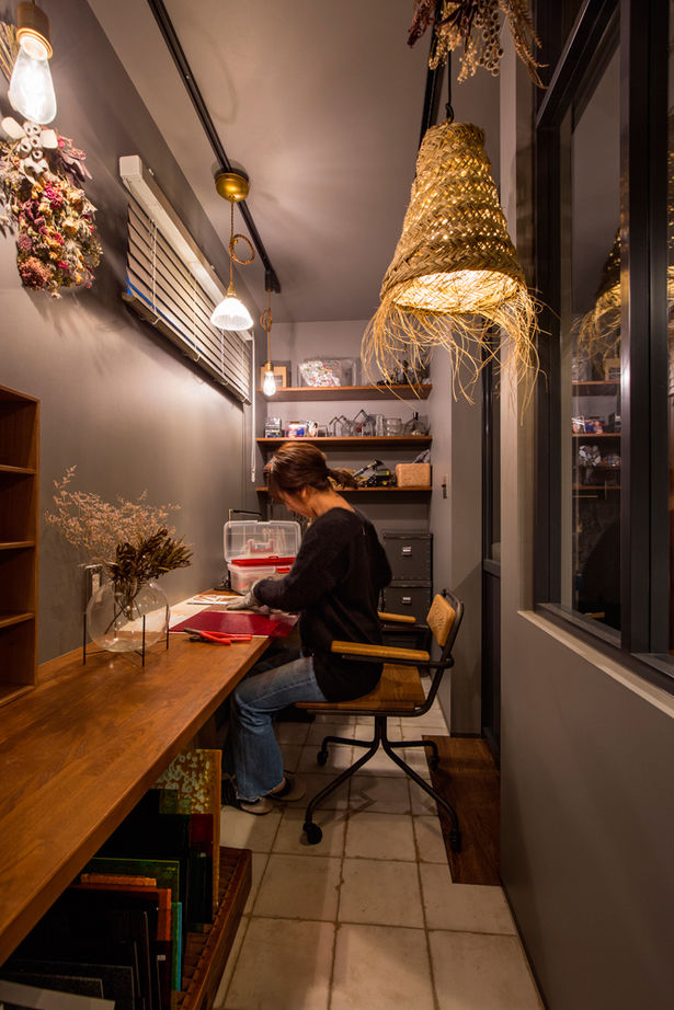 クラシスホーム 【2000万円台/31.9坪/アンティーク/3階建/間取り図】こだわりの家具の中でペットと暮らす、素材感豊かな家の建築実例画像7