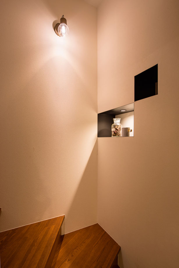 クラシスホーム 【2000万円台/31.9坪/アンティーク/3階建/間取り図】こだわりの家具の中でペットと暮らす、素材感豊かな家の建築実例画像13