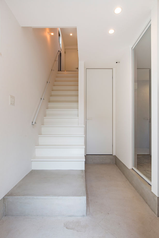 クラシスホーム 【2000万円台/45.6坪/二世帯住宅/シンプルモダン/間取り図】2階LDK＆プライベートテラスで開放感を楽しむ家の建築実例画像8