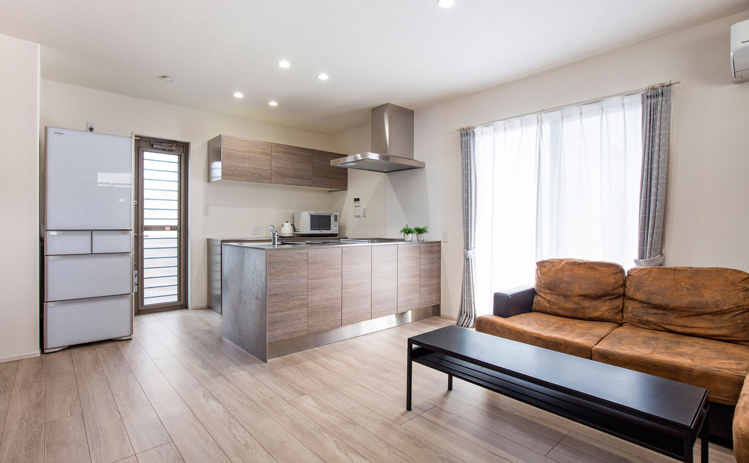 クラシスホーム 【2000万円台/45.6坪/二世帯住宅/シンプルモダン/間取り図】2階LDK＆プライベートテラスで開放感を楽しむ家の建築実例画像10