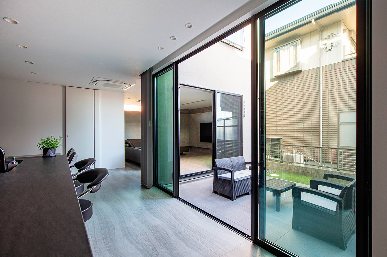 クラシスホーム 【2000万円台/4LDK/中庭/シンプルモダン/間取り図】アウトドアリビングで家族の時間を楽しめるモダンな家の建築実例画像3