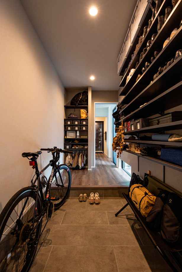 クラシスホーム 【2000万円台/3LDK/41坪/中庭/間取り図】白×グレージュの上質空間。ロの字型で叶えるプライベートな暮らしの建築実例画像11