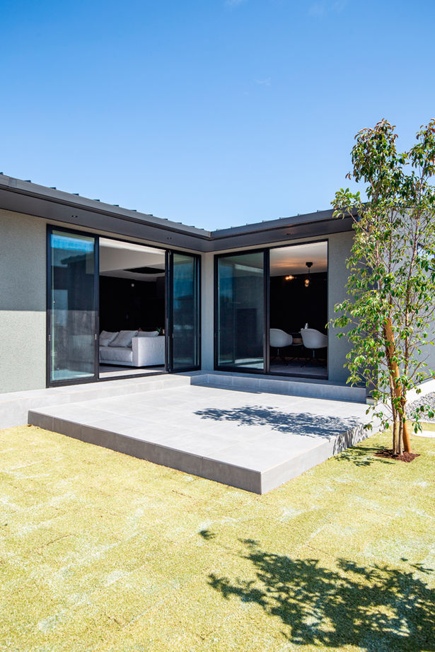 クラシスホーム 【2000万円台/3LDK/43坪/平屋/間取り図】大きな窓で内外がつながる、モダンデザインの美しい平屋の建築実例画像10