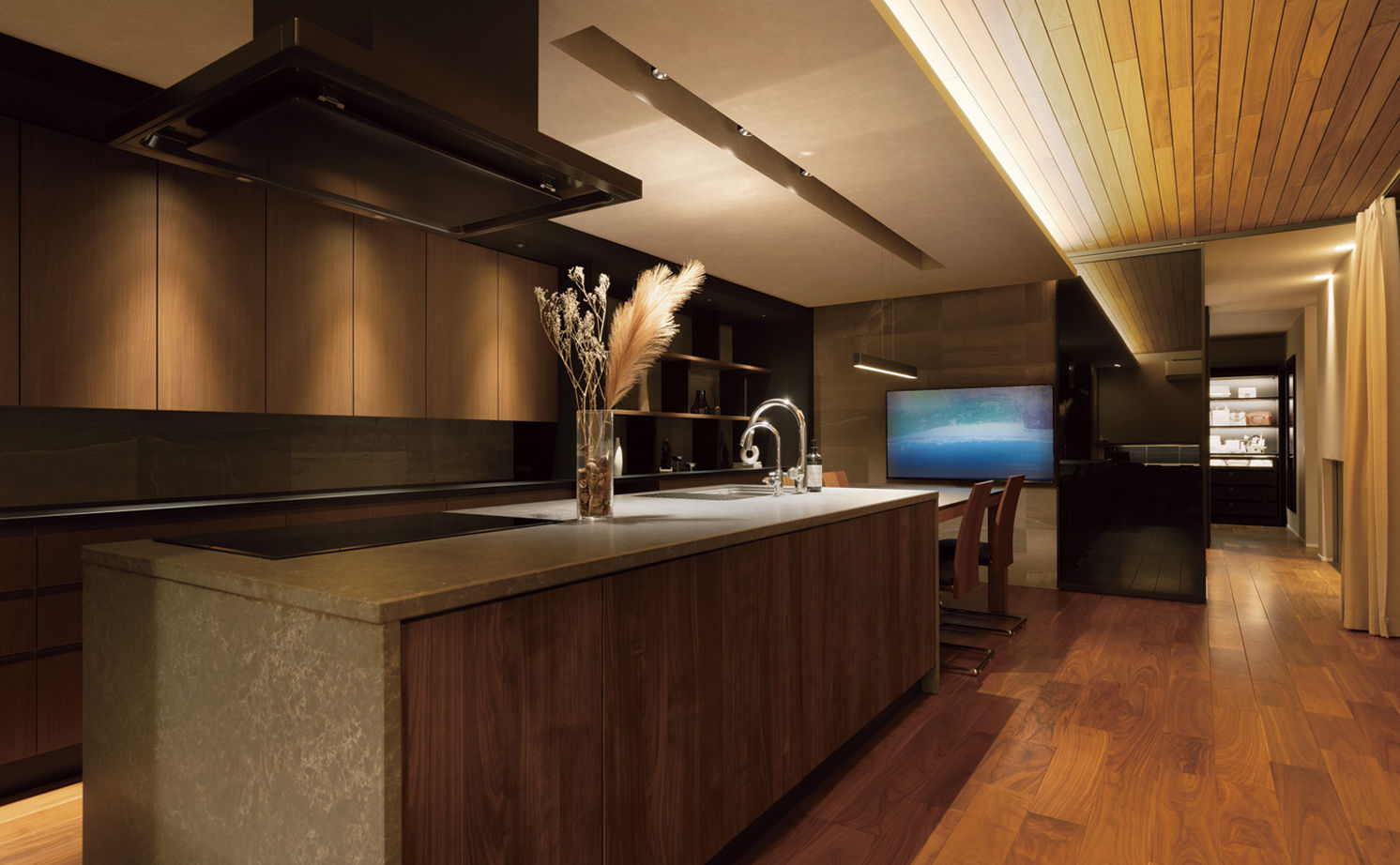 クラシスホーム 【平屋/中庭/ホテルライク】邸宅感あふれるプライベート平屋。四季の美と夜景を愉しむ上質な住まいの建築実例画像9