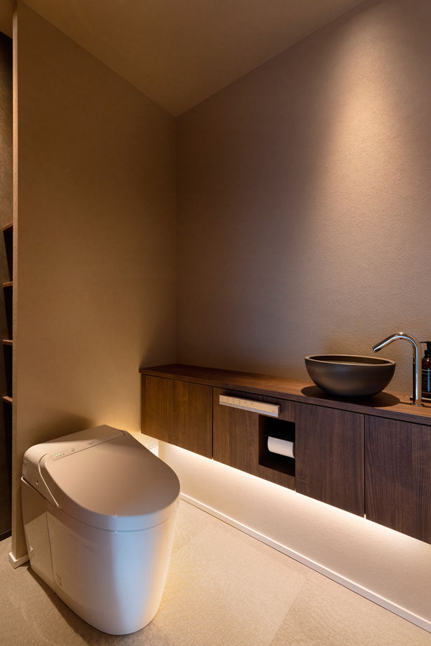 クラシスホーム 【平屋/中庭/ホテルライク】邸宅感あふれるプライベート平屋。四季の美と夜景を愉しむ上質な住まいの建築実例画像20