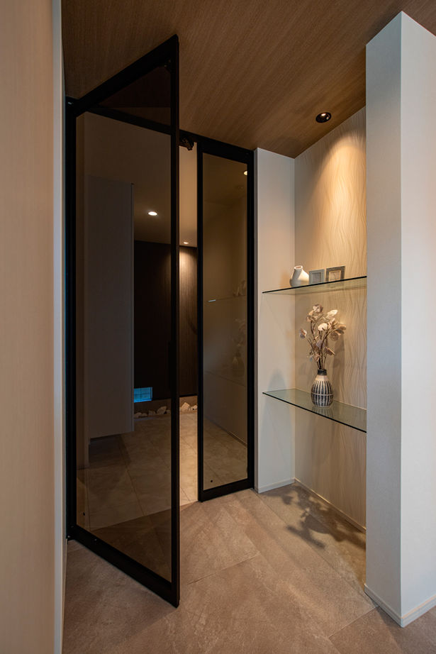 クラシスホーム 【4LDK/49坪/シンプルモダン/中庭/コの字/間取図】大開口でLDKと繋がる中庭。ホテルライクに暮らす上質な家の建築実例画像10