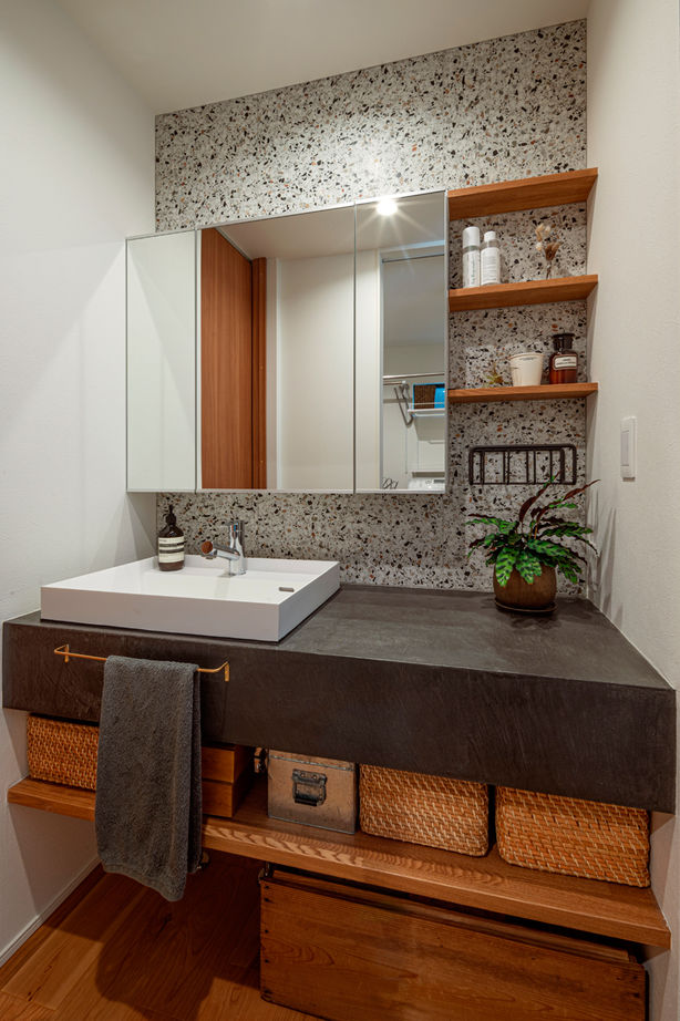 クラシスホーム 【2000万円台/43.6坪/土間/吹抜け/ナチュラルモダン】動線の工夫で生活感を抑えた、木の素材感を楽しむ家の建築実例画像8