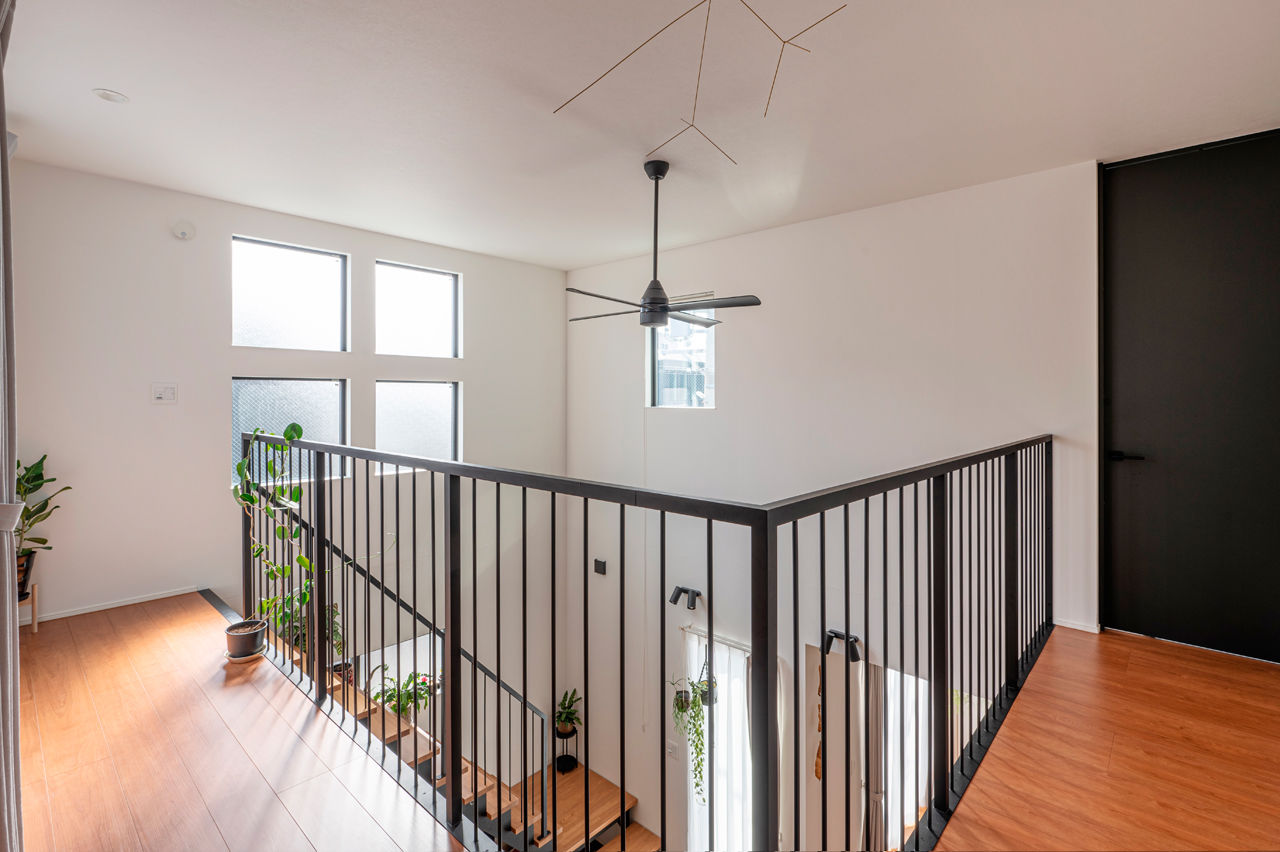 クラシスホーム 【2000万円台/43.6坪/土間/吹抜け/ナチュラルモダン】動線の工夫で生活感を抑えた、木の素材感を楽しむ家の建築実例画像9