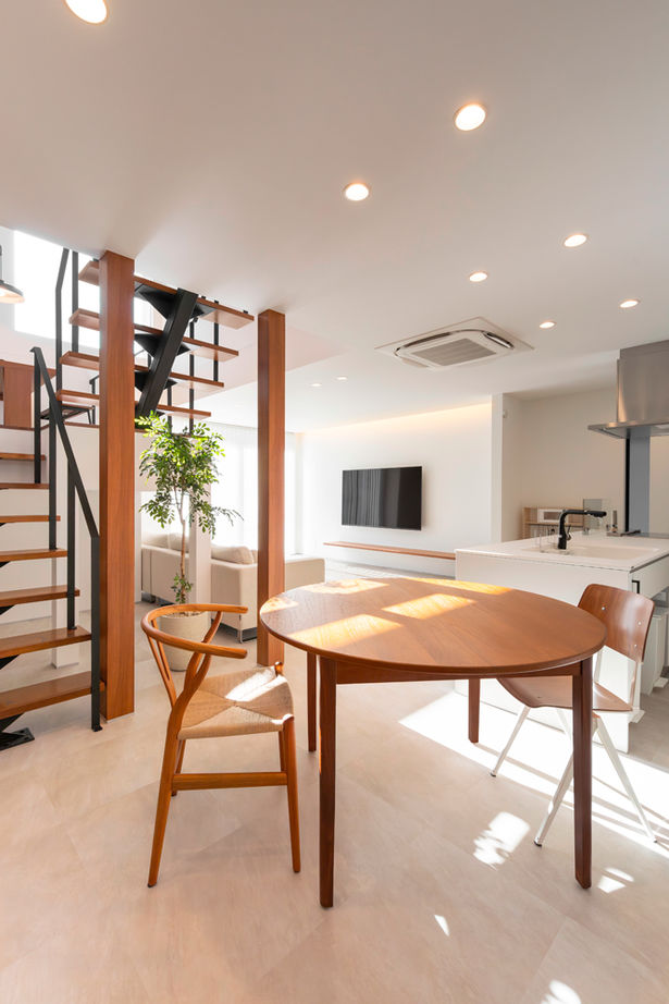 クラシスホーム 【2000万円台/3LDK/44坪/スキップフロア/間取図】吹抜けとヌックが繋ぐ居場所。家族も友人も心地よい家の建築実例画像7