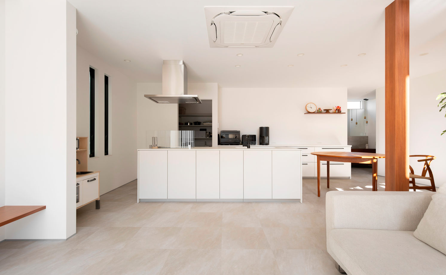 クラシスホーム 【2000万円台/3LDK/44坪/スキップフロア/間取図】吹抜けとヌックが繋ぐ居場所。家族も友人も心地よい家の建築実例画像8