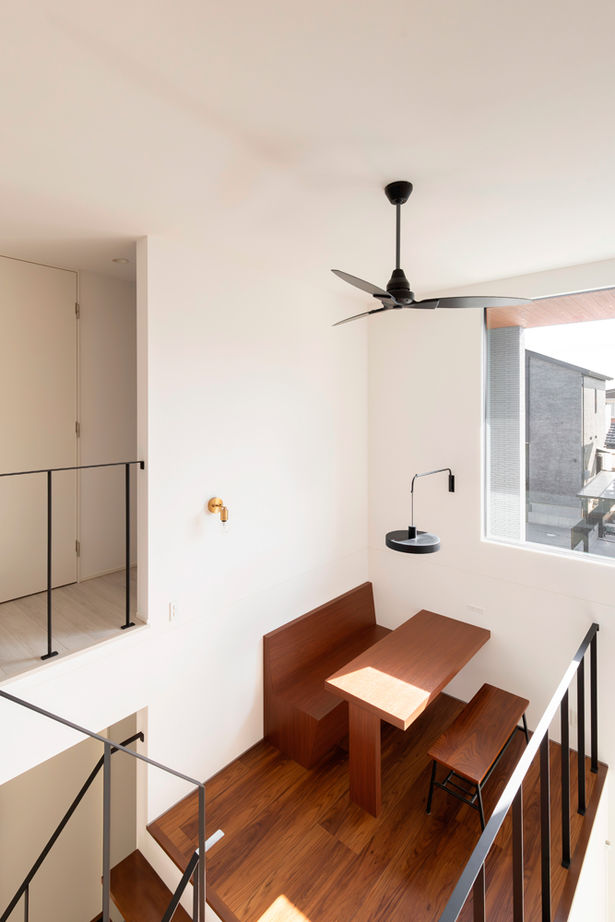 クラシスホーム 【2000万円台/3LDK/44坪/スキップフロア/間取図】吹抜けとヌックが繋ぐ居場所。家族も友人も心地よい家の建築実例画像9