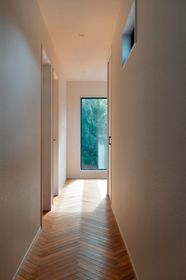 クラシスホーム 【2000万円台/4LDK/リゾートモダン/借景/間取図】竹林の緑を望むLDK。細長い敷地を活かした家事ラクの家の建築実例画像16