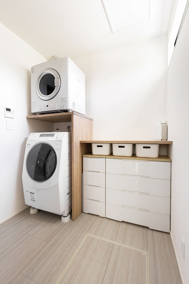 クラシスホーム 【2000万円台/3LDK/吹抜けリビング/畳コーナー/間取り図】リビングに自然光が降り注ぐナチュラルモダンな家の建築実例画像10