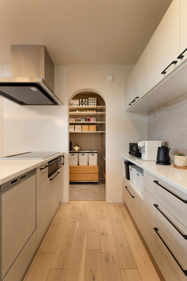 クラシスホーム 【2000万円台/3LDK/平屋/中庭/ジャパンディ/間取図】20畳超のLDKと勾配天井。ゆとりと上質感ある平屋暮らしの建築実例画像10