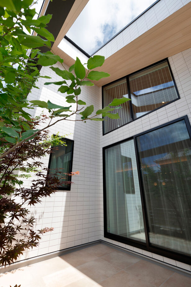 クラシスホーム 【2000万円台/3LDK/平屋/中庭/ジャパンディ/間取図】20畳超のLDKと勾配天井。ゆとりと上質感ある平屋暮らしの建築実例画像12