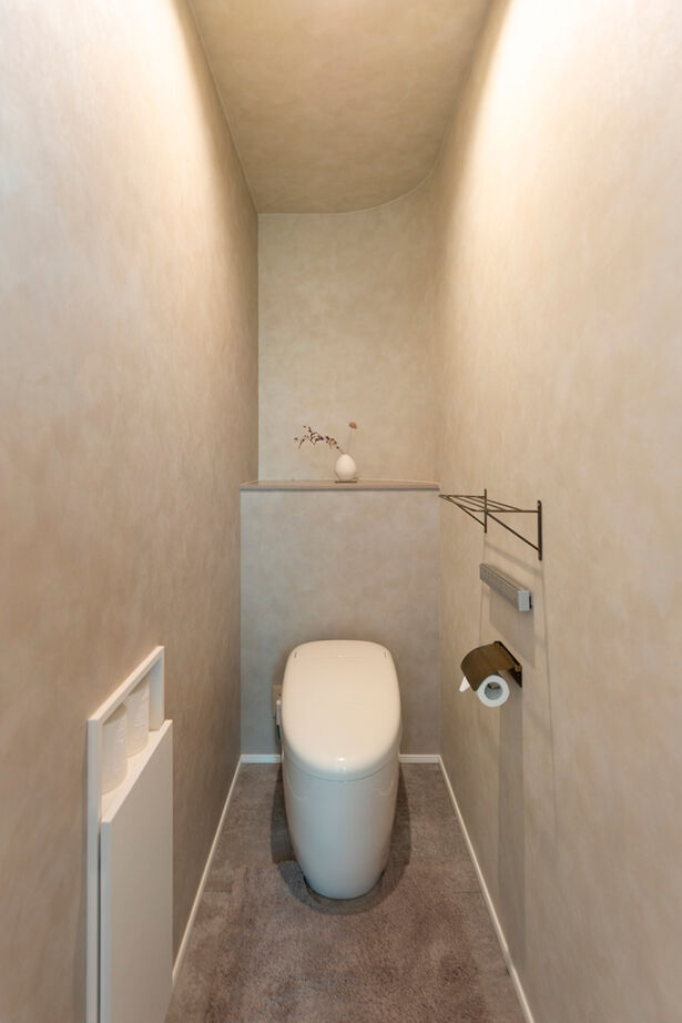 クラシスホーム 【2000万円台/3LDK/平屋/中庭/ジャパンディ/間取図】20畳超のLDKと勾配天井。ゆとりと上質感ある平屋暮らしの建築実例画像20