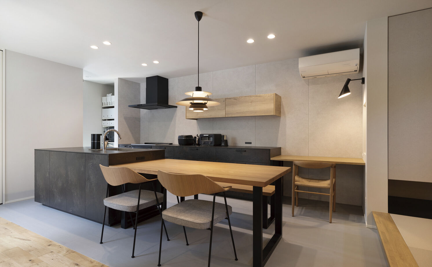 クラシスホーム 【2000万円台/2LDK/42坪/シンプルモダン/中庭/間取図】庭に面して広がる、理想を形にしたプライベート空間の建築実例画像4