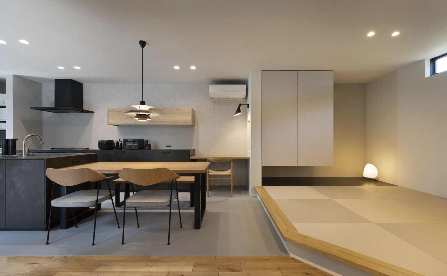 クラシスホーム 【2000万円台/2LDK/42坪/シンプルモダン/中庭/間取図】庭に面して広がる、理想を形にしたプライベート空間の建築実例画像8