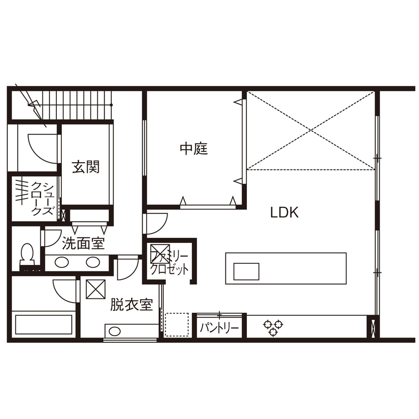 クラシスホーム 【2000万円台/42坪/シンプルモダン/中庭/間取り図】内側に開く設計でプライベート感満喫。開放的に暮らす家の間取り図（4LDK）1階
