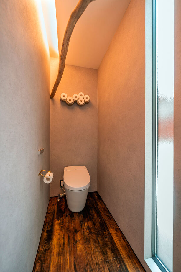 クラシスホーム 【2LDK/45坪/リゾート/2階リビング/ガレージ/間取り図】古材が映えるヴィンテージ空間。バルコニーで寛ぐ家の建築実例画像17