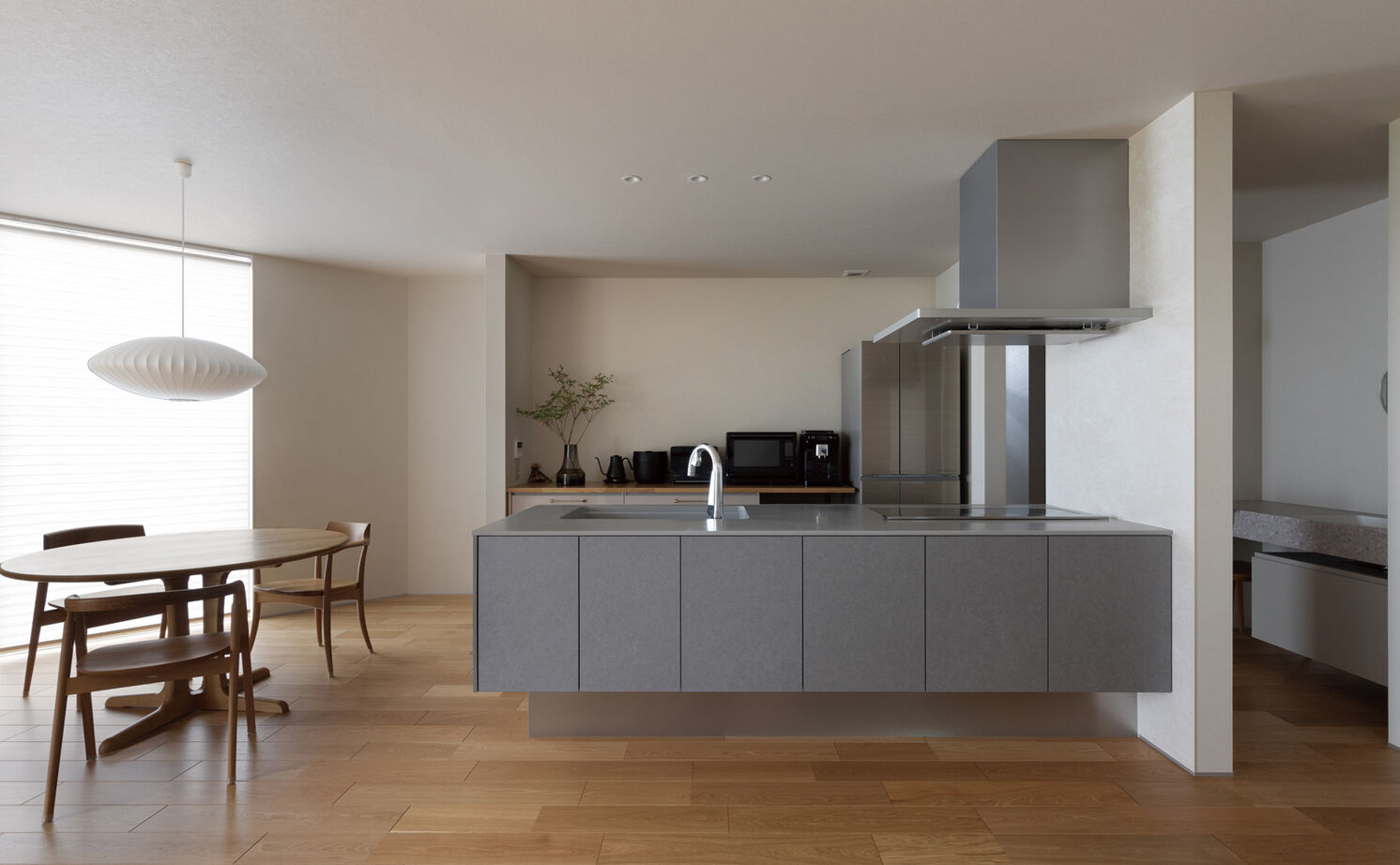 クラシスホーム 【2000万円台/4LDK/変形地/間取図】高台に広がる葡萄畑を借景に。視線を遮り開放感あるシンプルモダンの家の建築実例画像5