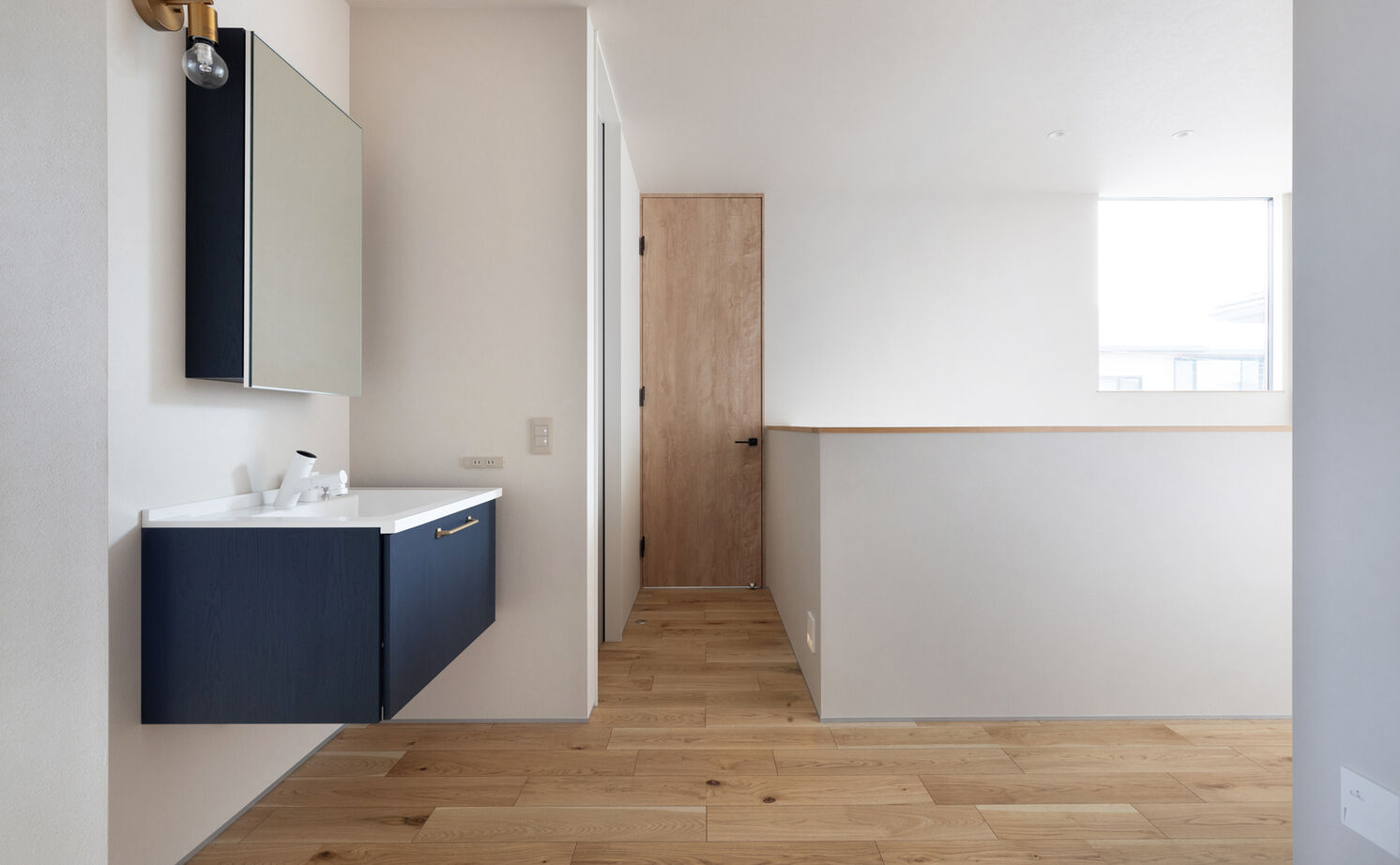 クラシスホーム 【2000万円台/4LDK/変形地/間取図】高台に広がる葡萄畑を借景に。視線を遮り開放感あるシンプルモダンの家の建築実例画像13