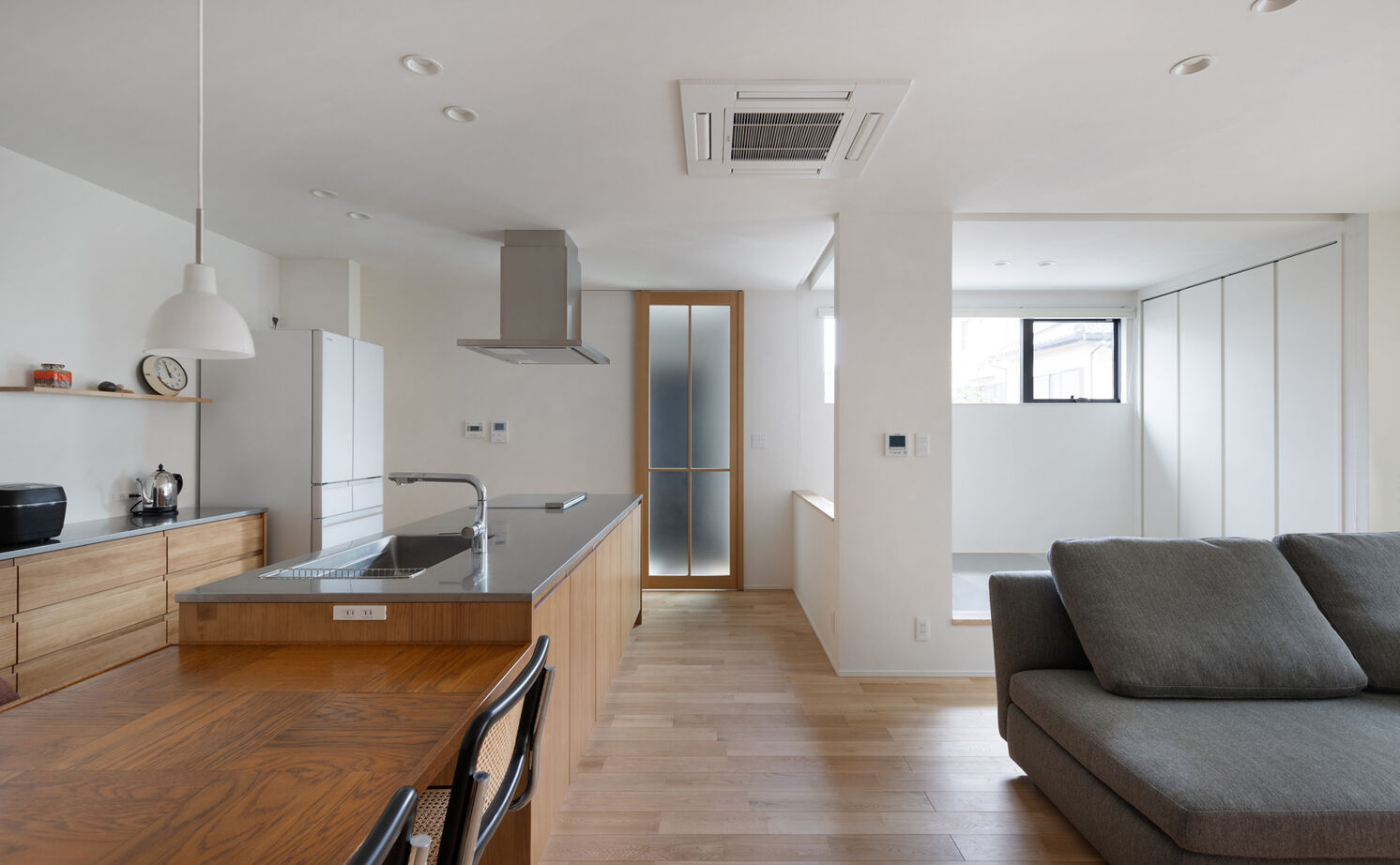 クラシスホーム 【2000万円台/4LDK/32坪/平屋/和モダン/間取図】天然木と塗り壁の質感美。眺望の良い家事ラク回遊動線の家の建築実例画像7