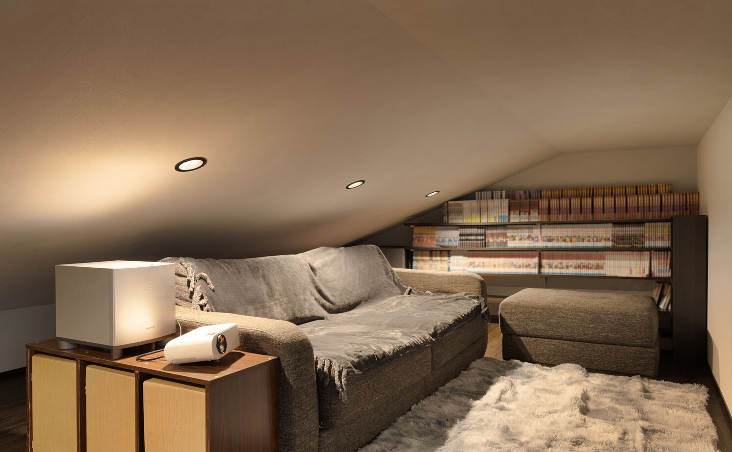 クラシスホーム 【3000万円台/63坪/二世帯住宅/ガレージ】ランドマークになる迫力のBOX外観。各世帯で寛げる距離感設計の家の建築実例画像7