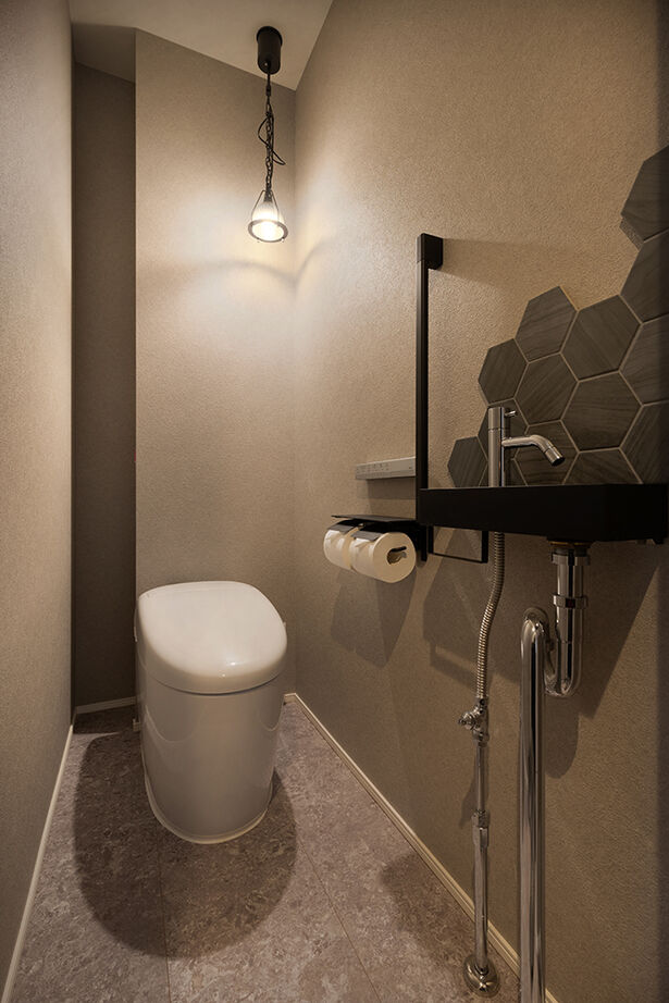 クラシスホーム 【3000万円台/63坪/二世帯住宅/ガレージ】ランドマークになる迫力のBOX外観。各世帯で寛げる距離感設計の家の建築実例画像16