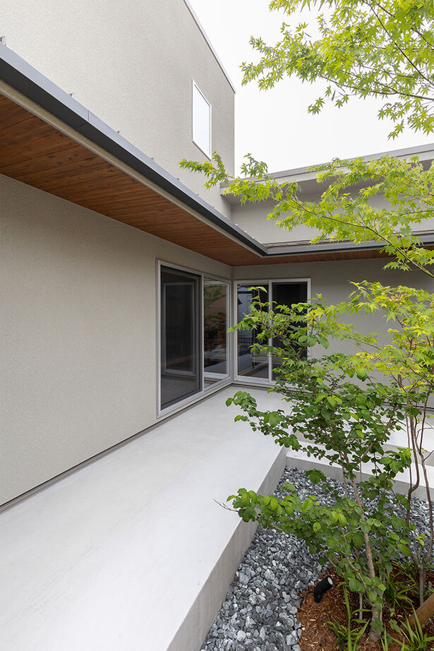 クラシスホーム 【2000万円台/平屋風/L字型/間取り図】飾り気のない余白を愉しむ。猫と暮らすシンプルな住まいの建築実例画像3