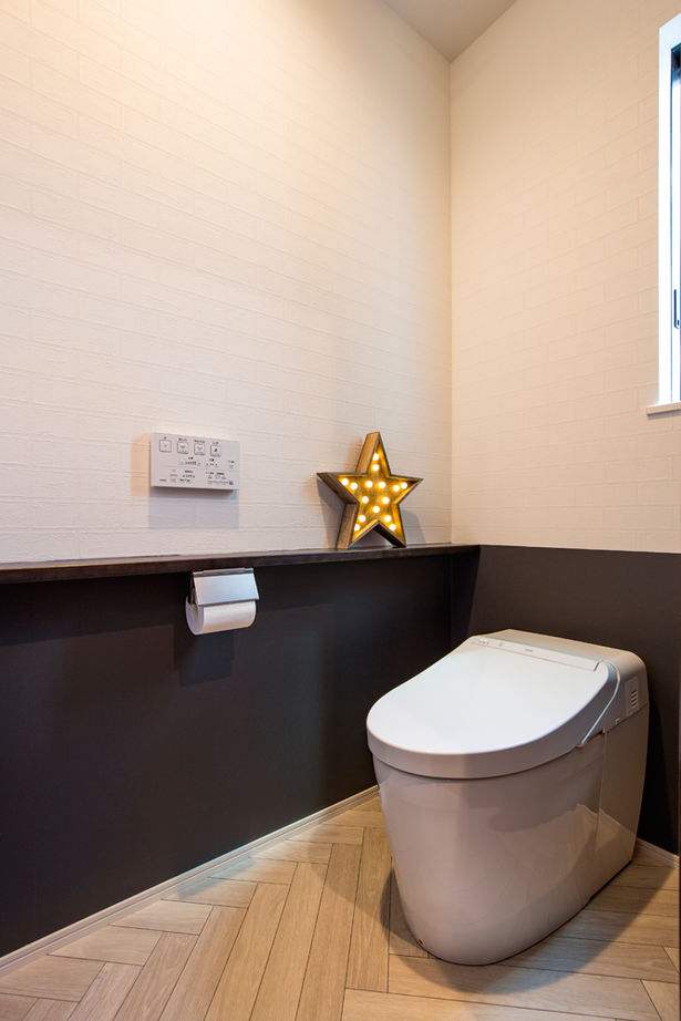 クラシスホーム 【2000万円台/3LDK/44坪/ガレージ/中庭/間取り図】造作家具が調和する、コの字型の平屋ライクな住まいの建築実例画像13