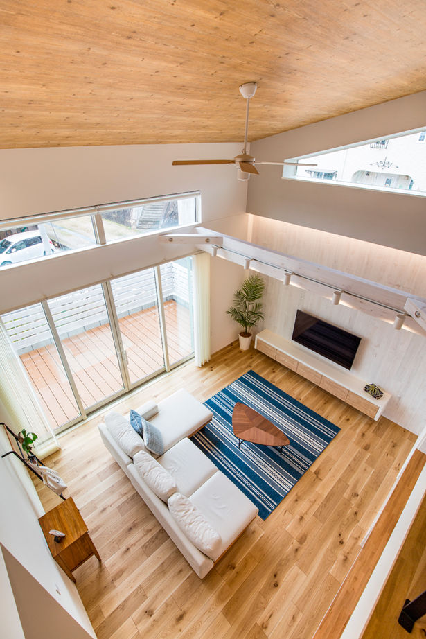 クラシスホーム 【2000万円台/3LDK/西海岸/吹抜けリビング/間取り図】白×木で爽やかに。ウッドデッキと繋がる開放的な家の建築実例画像5