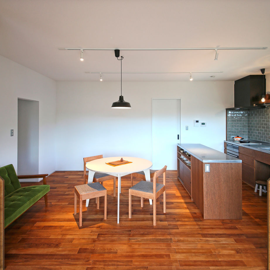 クラシスホーム 【1000万円台/2LDK/25.4坪/平屋/間取り図】空間を活かした設計と自然素材で、のびのび暮らせるおしゃれな家の建築実例画像5