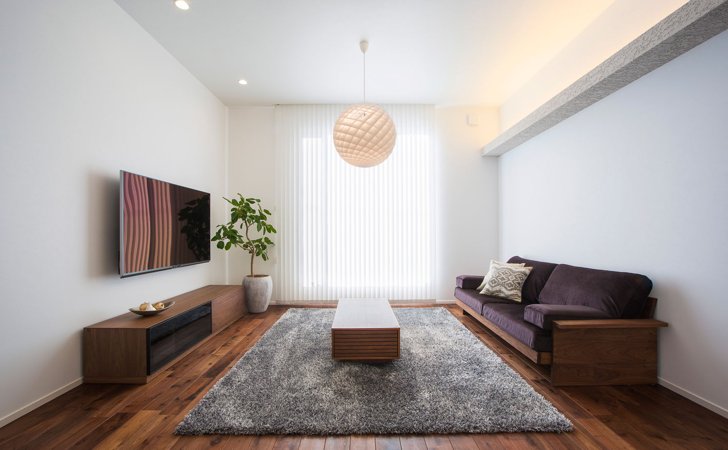 クラシスホーム 【2000万円台/39.5坪/中庭/ガレージ/間取り図】美術館のような外観。スキップフロア×中庭で開放感溢れる家の建築実例画像8