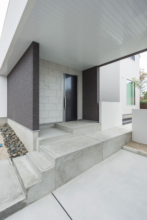 クラシスホーム 【2000万円台/39.5坪/中庭/ガレージ/間取り図】美術館のような外観。スキップフロア×中庭で開放感溢れる家の建築実例画像12