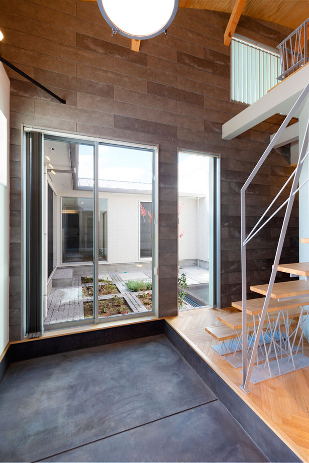 クラシスホーム 【3000万円台/3LDK/55坪/中庭/平屋/ロの字/間取図】水盤が揺れる中庭と舟底天井。個性あふれるロの字型の家の建築実例画像16