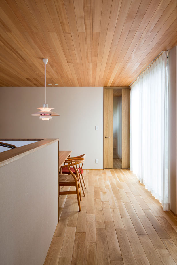 クラシスホーム 【1000万円台/4LDK/ガレージ/中庭/自然素材/間取り図】木と緑溢れるコートハウス。掃除も楽な快適設計の家の建築実例画像7