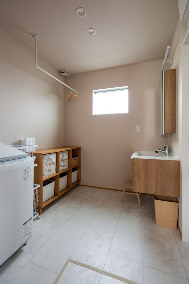 クラシスホーム 【1000万円台/4LDK/ガレージ/中庭/自然素材/間取り図】木と緑溢れるコートハウス。掃除も楽な快適設計の家の建築実例画像13