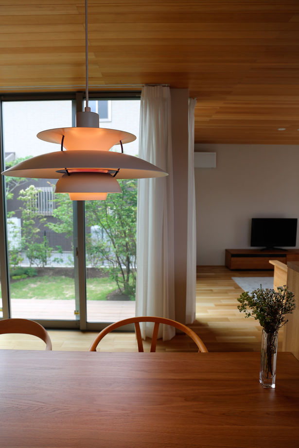 クラシスホーム 【1000万円台/4LDK/ガレージ/中庭/自然素材/間取り図】木と緑溢れるコートハウス。掃除も楽な快適設計の家の建築実例画像16